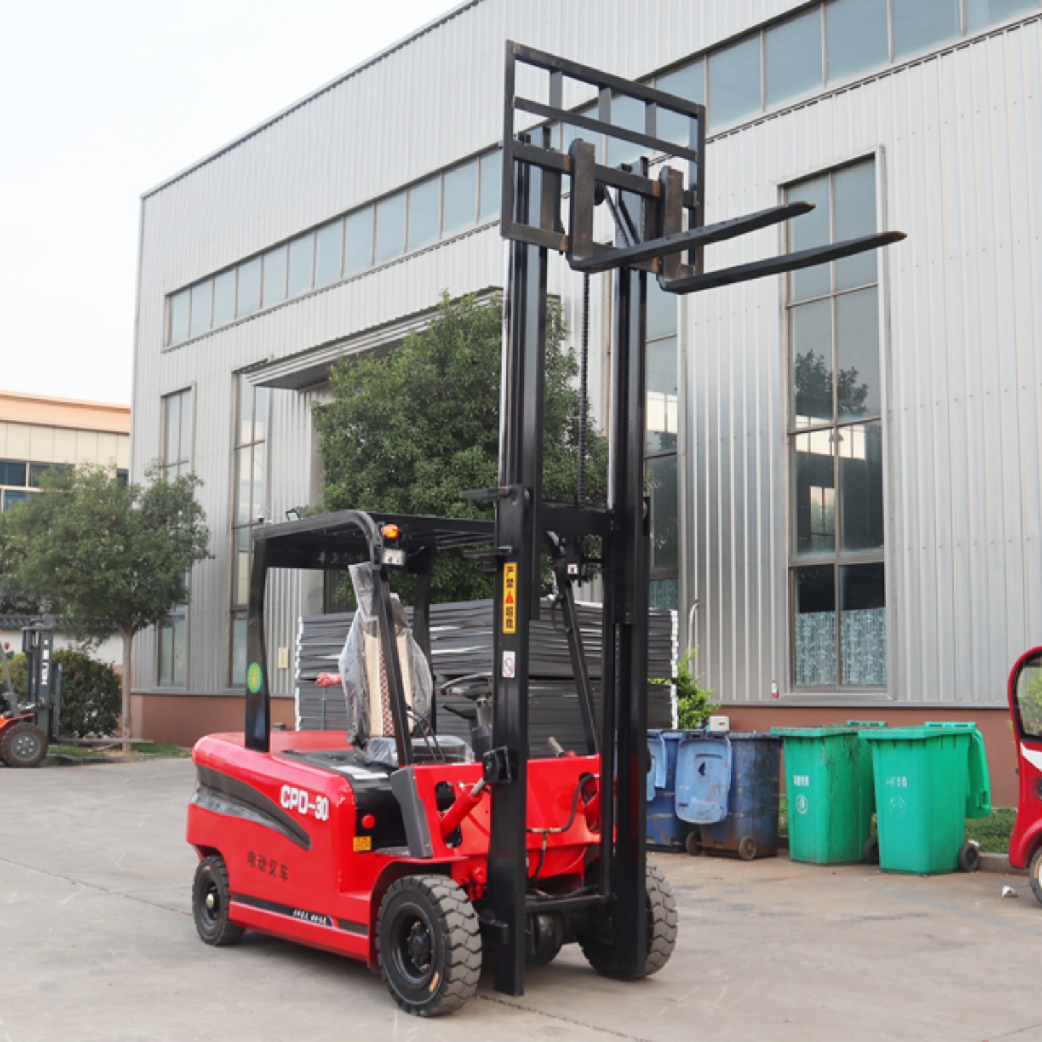 Özel 3 Ton Elektrikli Forklift - Heavy Equipment Logistics incelemesi ve fiyatı